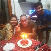 Laureata specializzata in belle arti offre ripetizioni di storia dell'arte e inglese per scuole superiori e medie